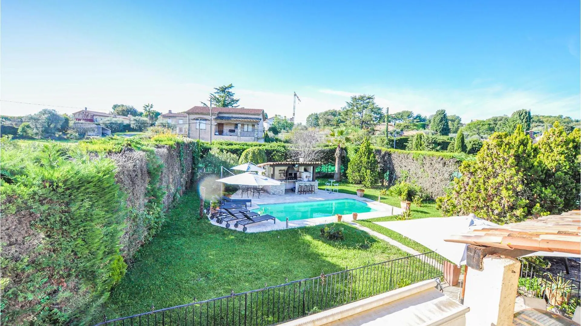 4 Bedroom Beautiful Home In Mougins Holiday home