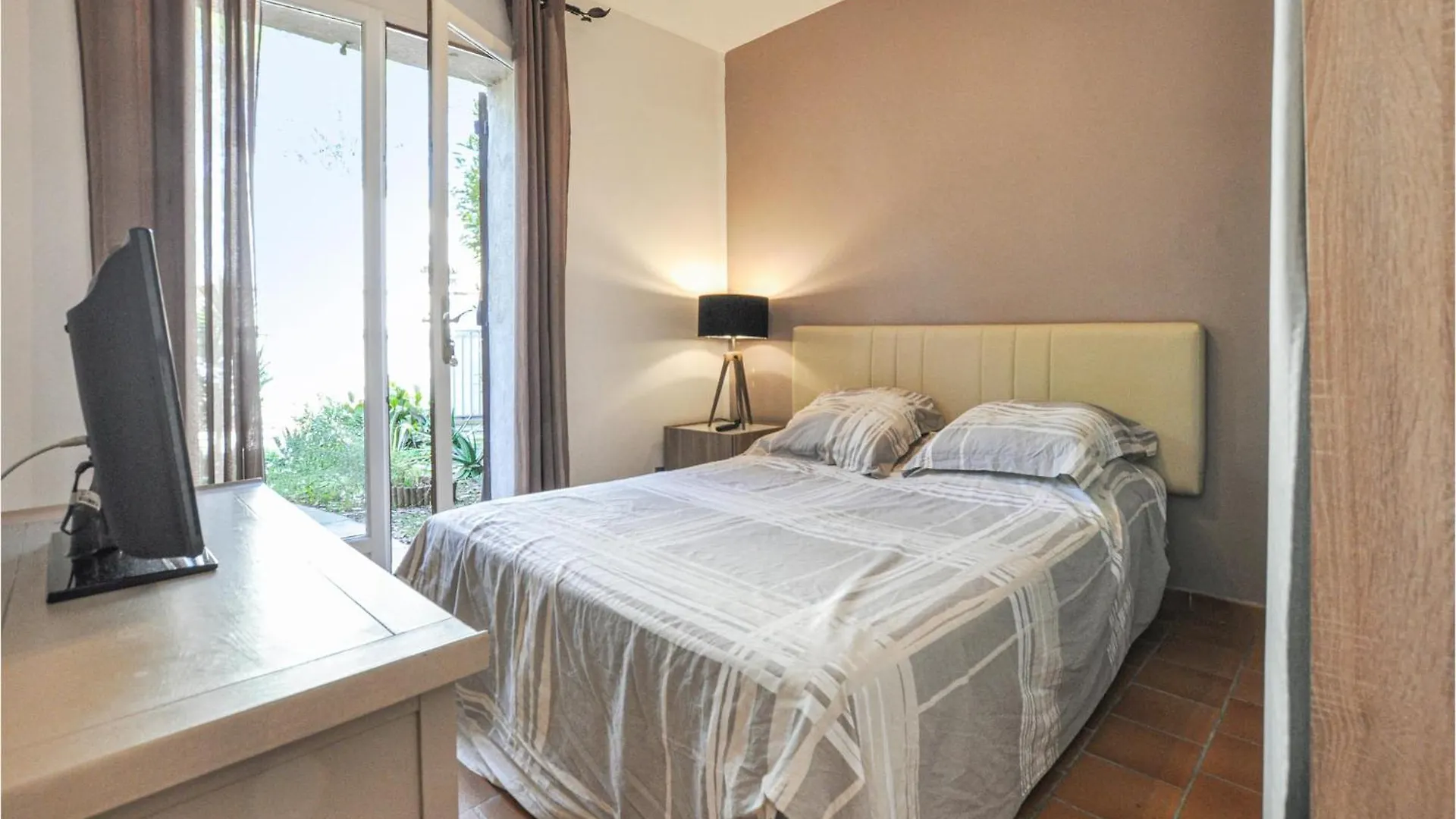 Holiday home 4 Bedroom Beautiful Home In Mougins France